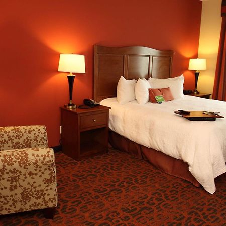 Hampton Inn & Suites Bastrop Eksteriør billede